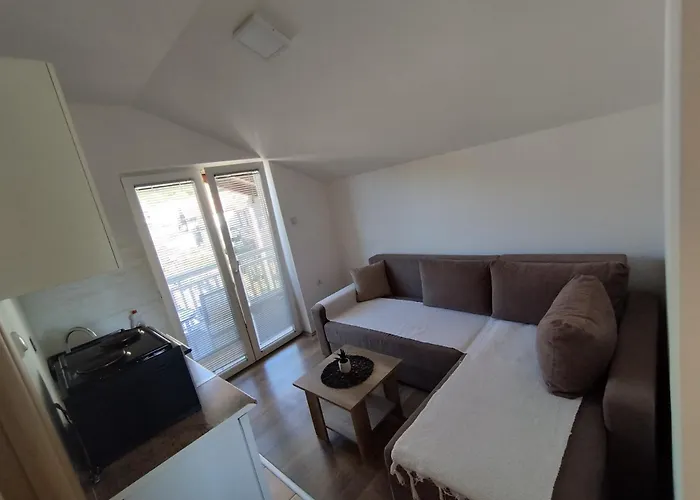 Apartmani Pivac 1